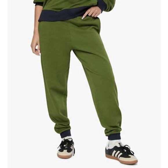 WeWoreWhat Slim Leg Jogger Pants L NWT $88 Colorblock Hunter Green Navy Onia Coz - Picture 1 of 9